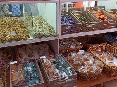 Μοσχοβολιά - Αθηνά Φούρναρη - Δαμαλά 31- Χίος